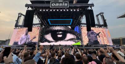 Perjuangan Nonton Konser Oasis Live’25